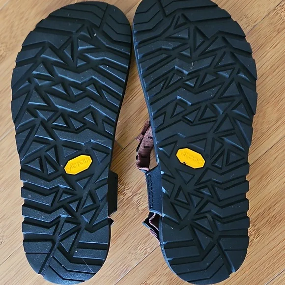 Bedrock Cairn Evo Barefoot Hiking Sandals: Womens 9, Mens 8 (Unisex) - Picture 9 of 12